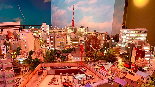 SMALL WORLDS TOKYO セーラームーンエリア