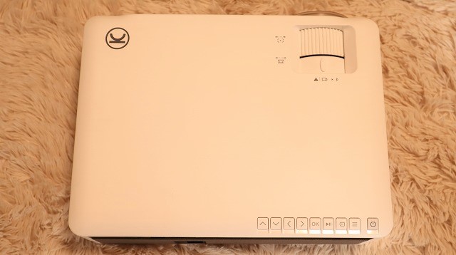 VANKYO V630前面
